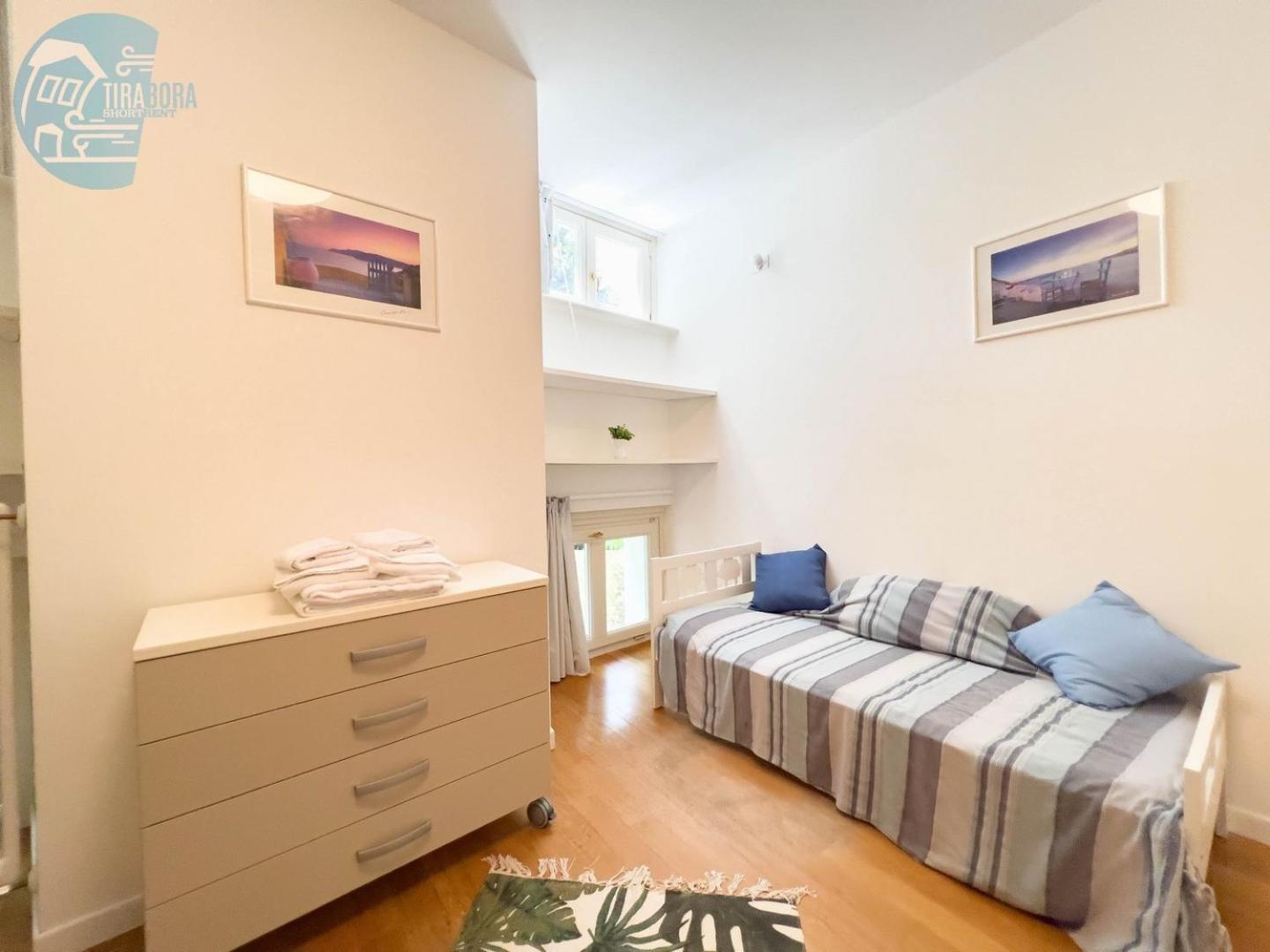 Cattedrale 5 Tirabora Short Rent Lägenhet Trieste Exteriör bild