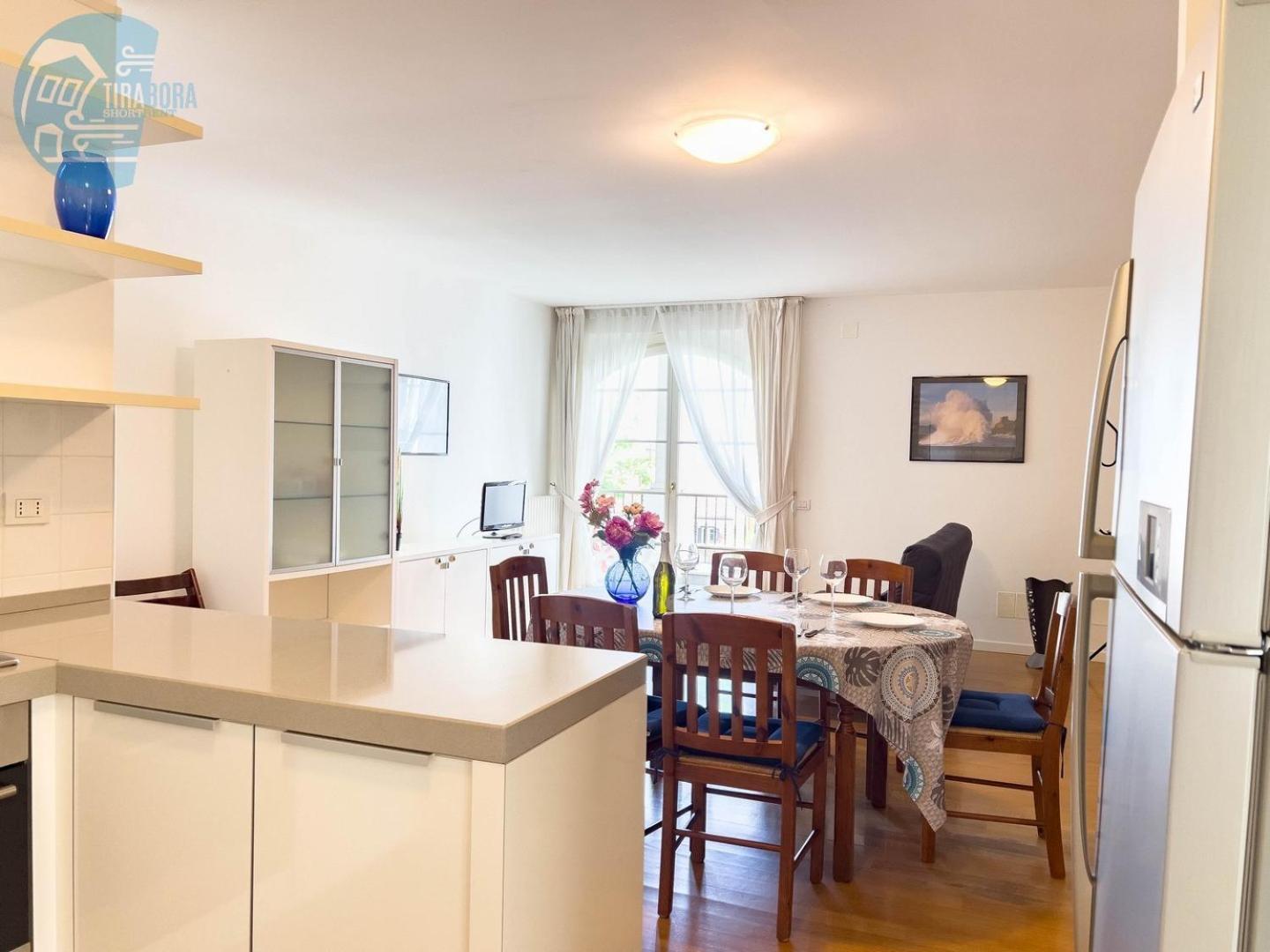 Cattedrale 5 Tirabora Short Rent Lägenhet Trieste Exteriör bild